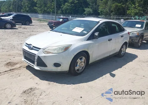 2012 Ford Focus S z USA, uszkodzony, nr VIN 1FAHP3E29CL472765